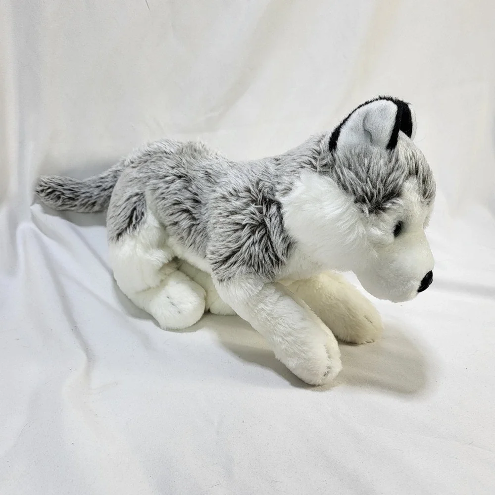 Toys R Us Siberian Husky Floppy Plush Grey White Sled Dog Laying Stuffed Animal
